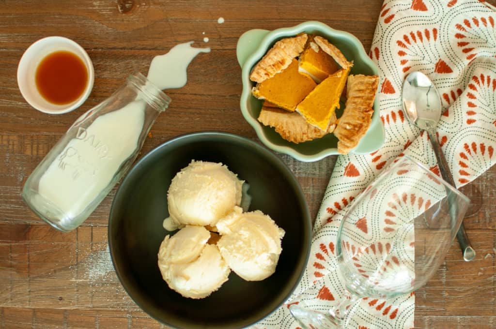 Pumpkin milkshake ingredients