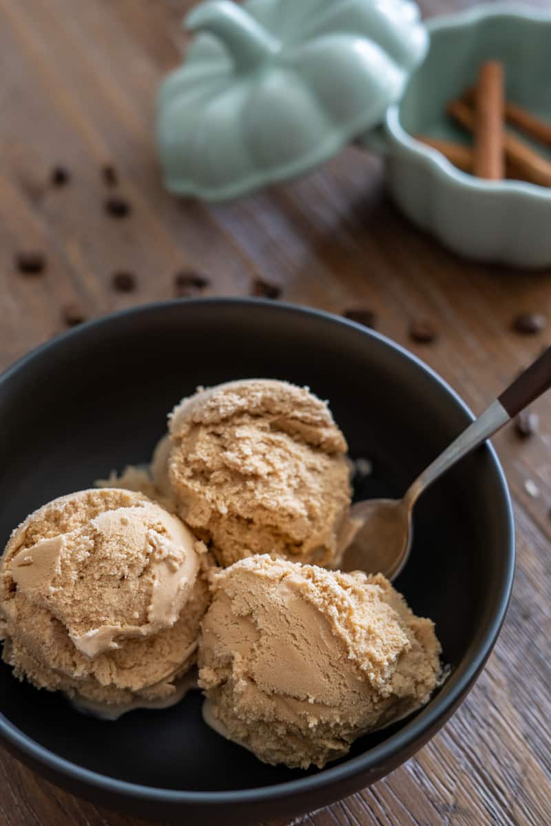 Vanilla Berry Chia Seed Ice Cream with KitchenAid Ice Cream Maker - Oh So  Delicioso